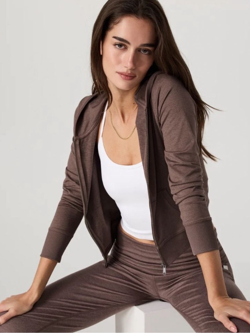 Vuori Halo Mini Full Zip Hoodie Java Heather Brown Woman’s Size Small